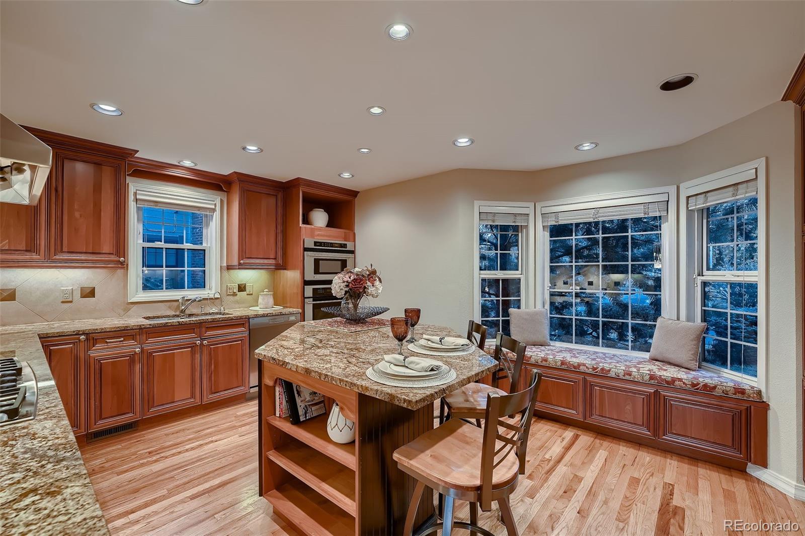 MLS Image #7 for 8390 w 81st drive,arvada, Colorado