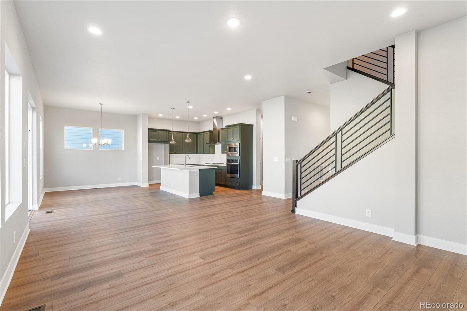 MLS Image #7 for 21127 e 62nd drive,aurora, Colorado