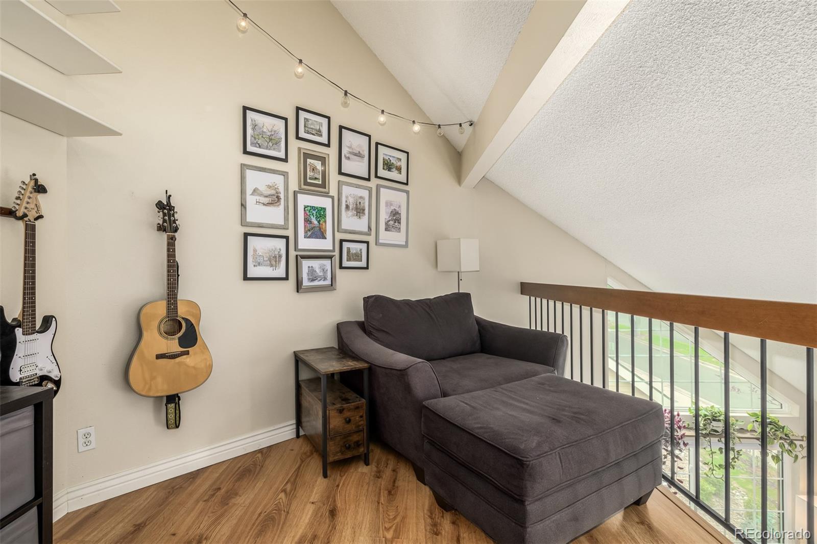 MLS Image #28 for 930 s dahlia street,denver, Colorado