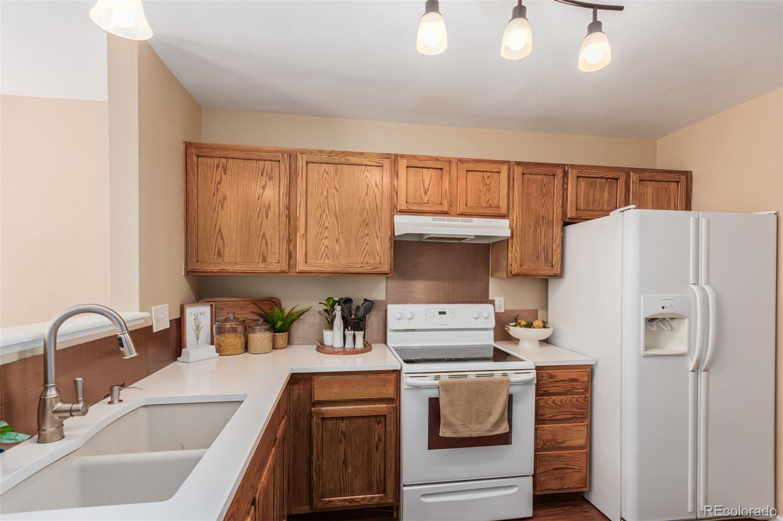 MLS Image #14 for 10613  milwaukee street,northglenn, Colorado