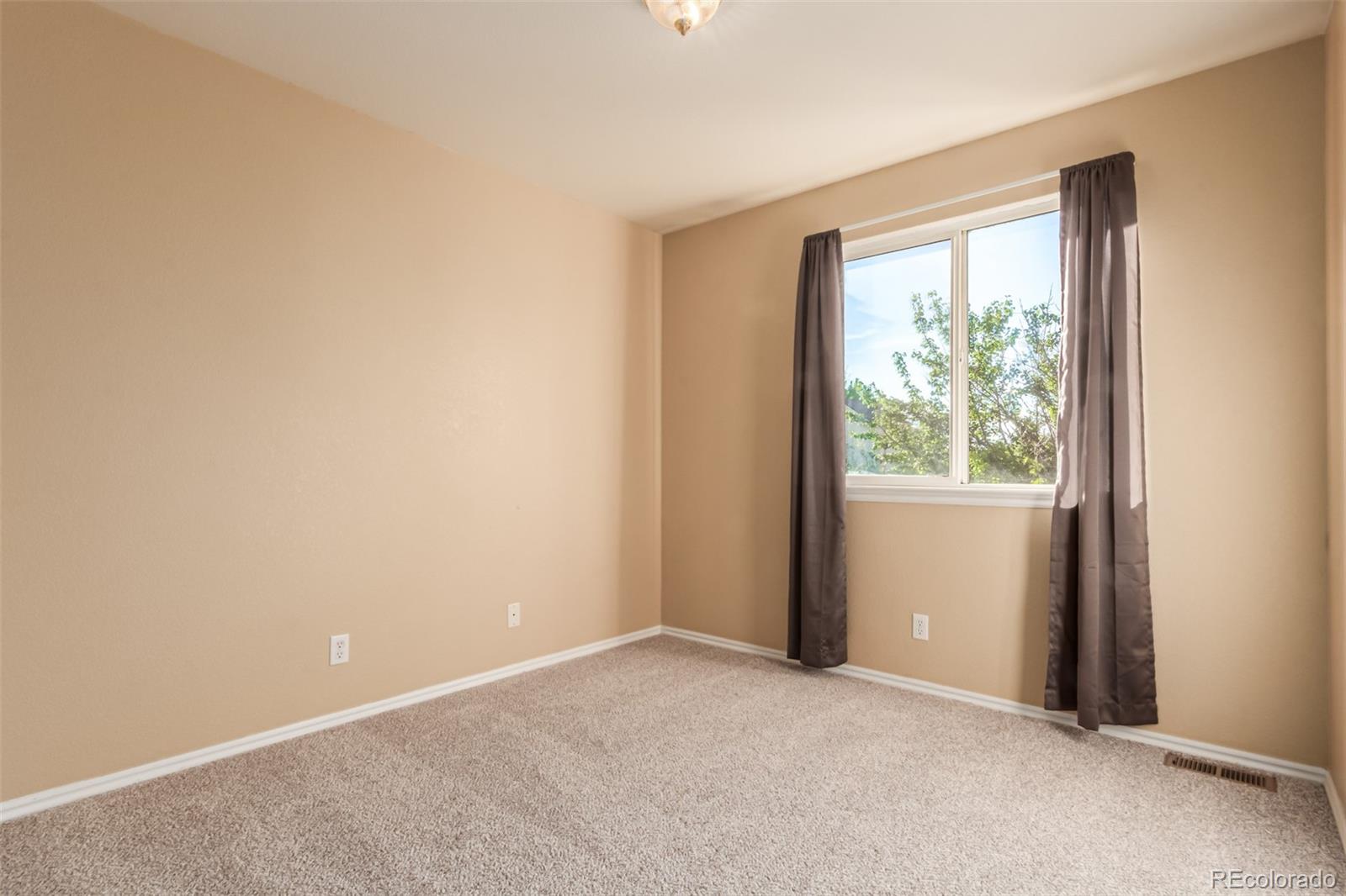 MLS Image #23 for 10613  milwaukee street,northglenn, Colorado