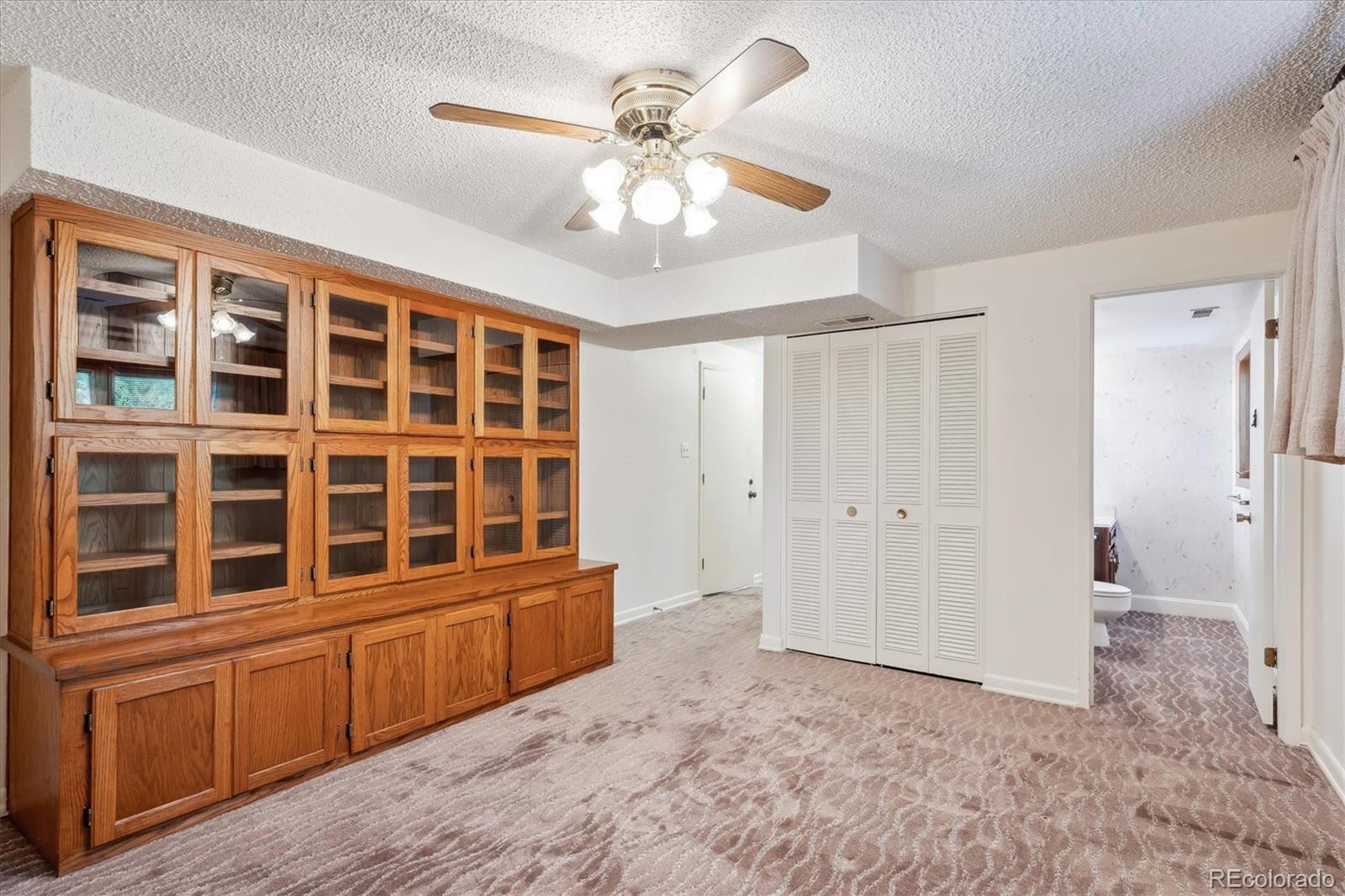 MLS Image #22 for 7651 e costilla avenue,centennial, Colorado