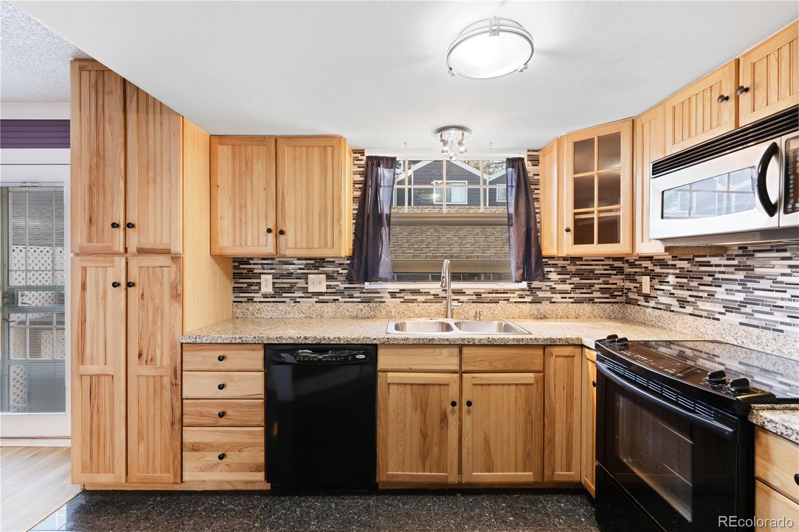 MLS Image #12 for 6690 w 84th way,arvada, Colorado