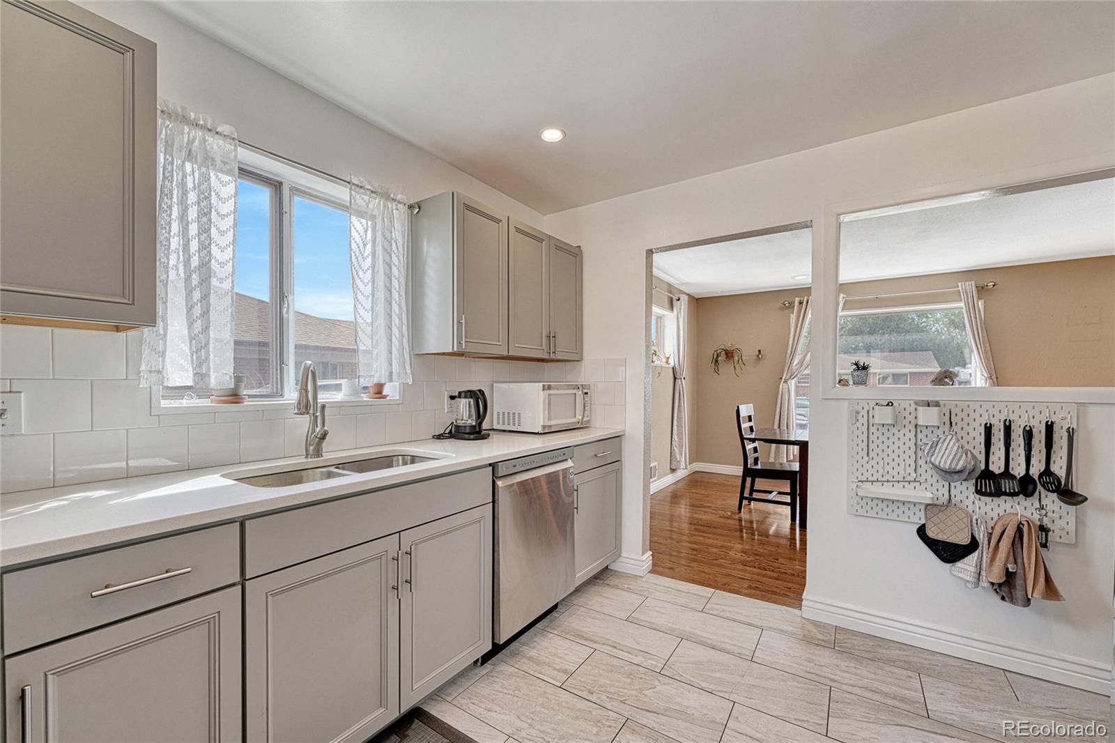 MLS Image #16 for 7670  tejon street,denver, Colorado