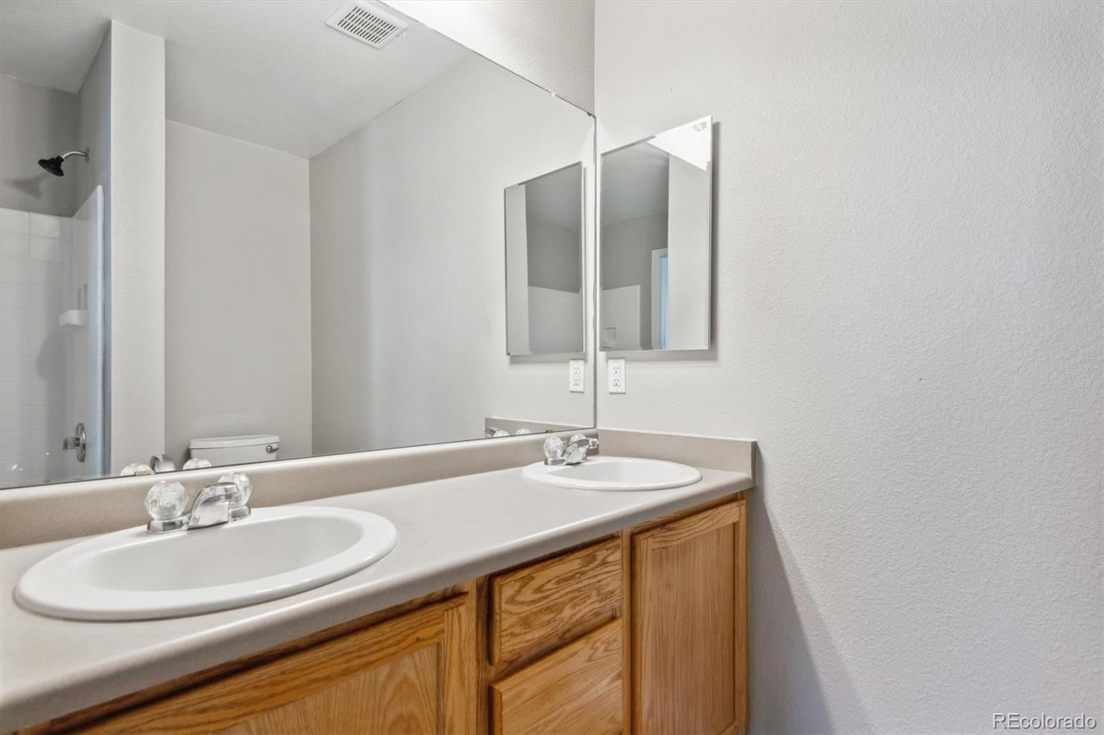 MLS Image #16 for 5778 n danube street,denver, Colorado