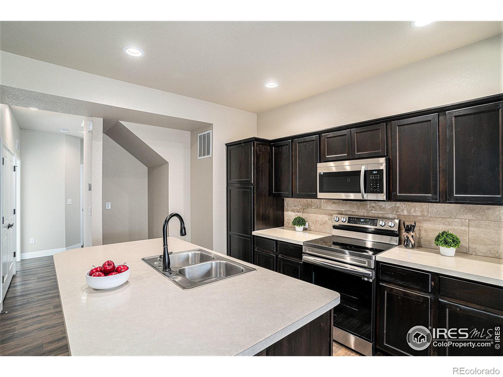 MLS Image #8 for 3041  da vinci drive,loveland, Colorado