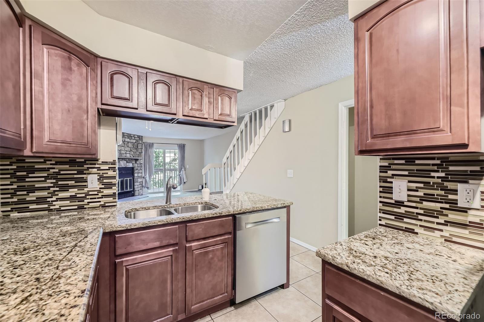 MLS Image #9 for 2728 e nichols circle,centennial, Colorado