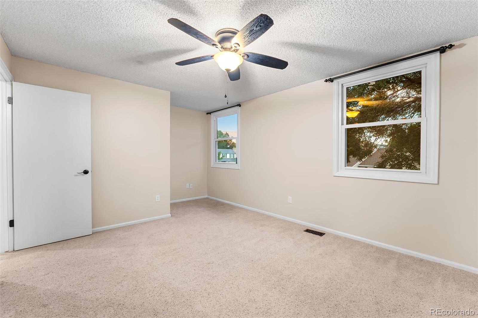 MLS Image #32 for 757 e phillips drive,littleton, Colorado