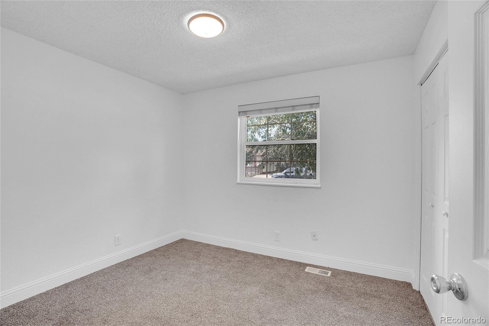 MLS Image #16 for 5558  dillon street,denver, Colorado