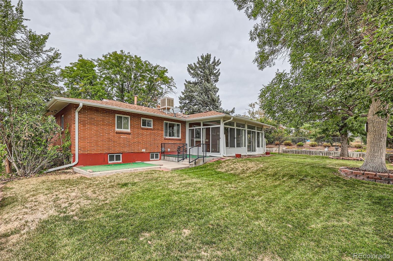 MLS Image #15 for 2780 s raleigh street,denver, Colorado