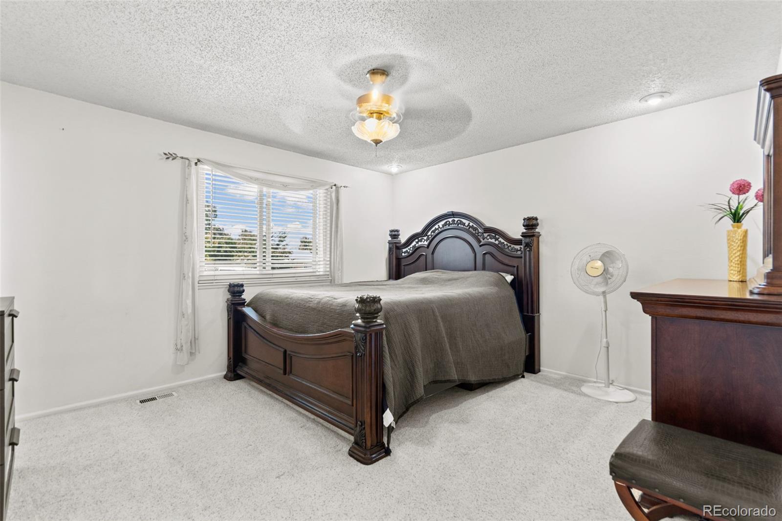 MLS Image #18 for 2658 s cimarron street,aurora, Colorado