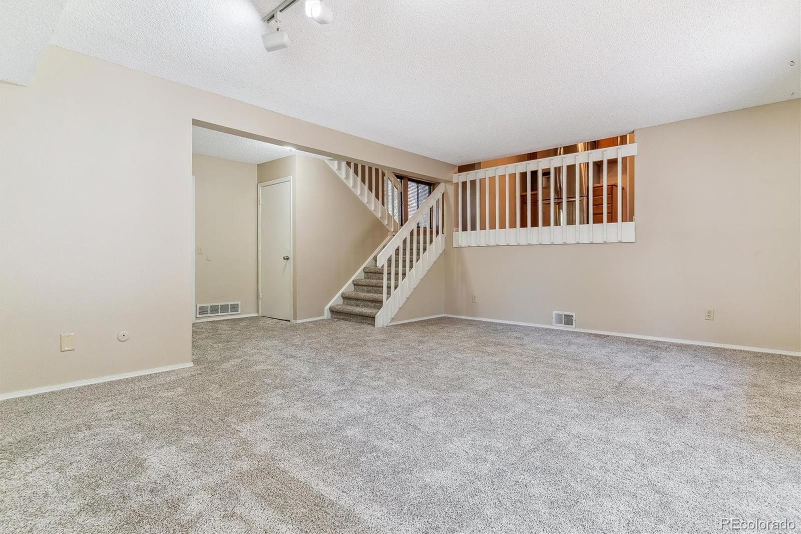 MLS Image #14 for 18985 e kent circle,aurora, Colorado