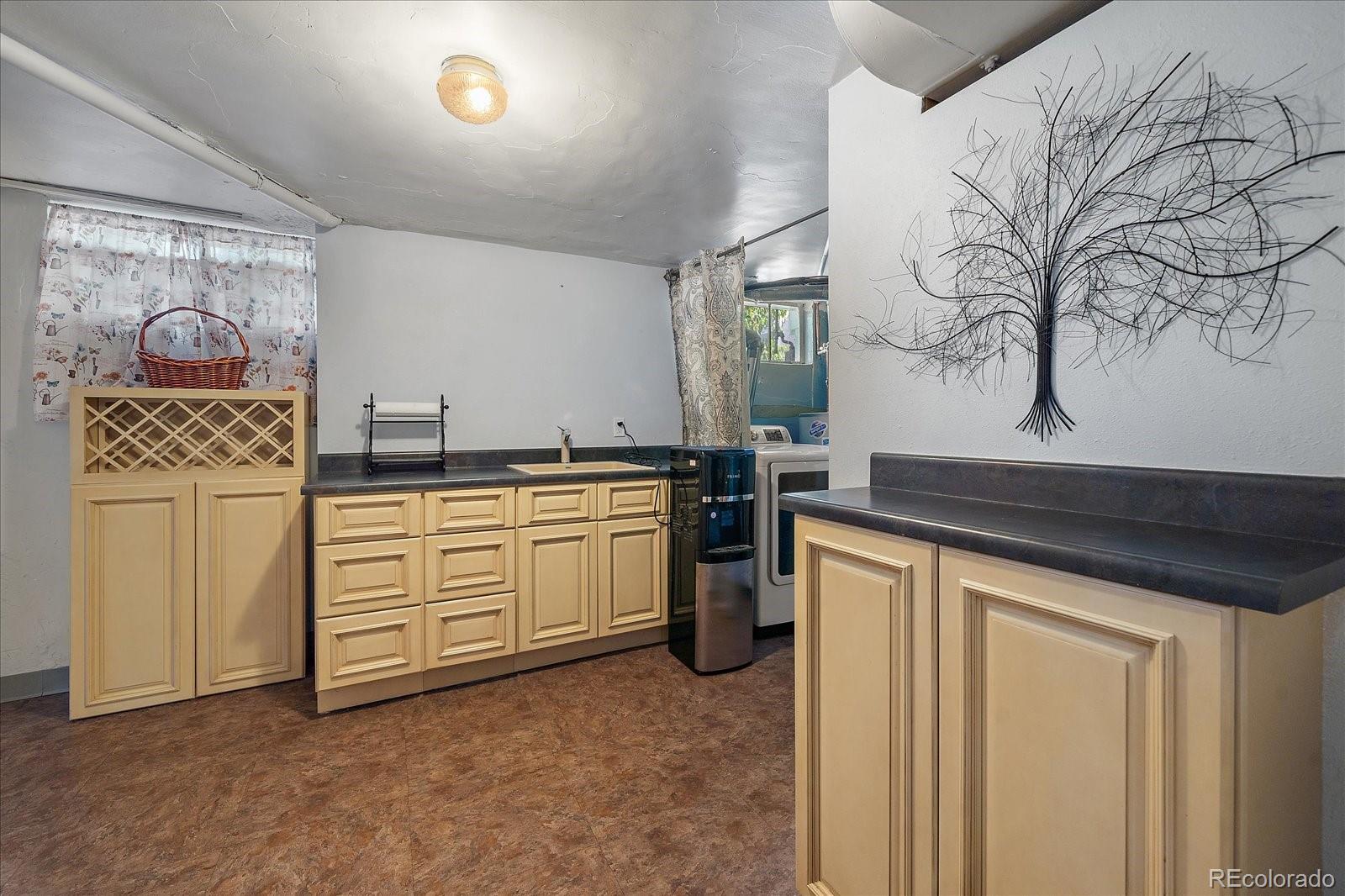 MLS Image #20 for 3701 s lincoln street,englewood, Colorado