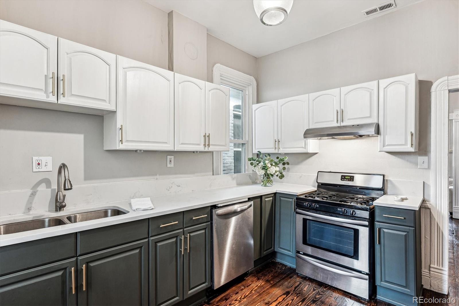 MLS Image #14 for 5 s logan street,denver, Colorado