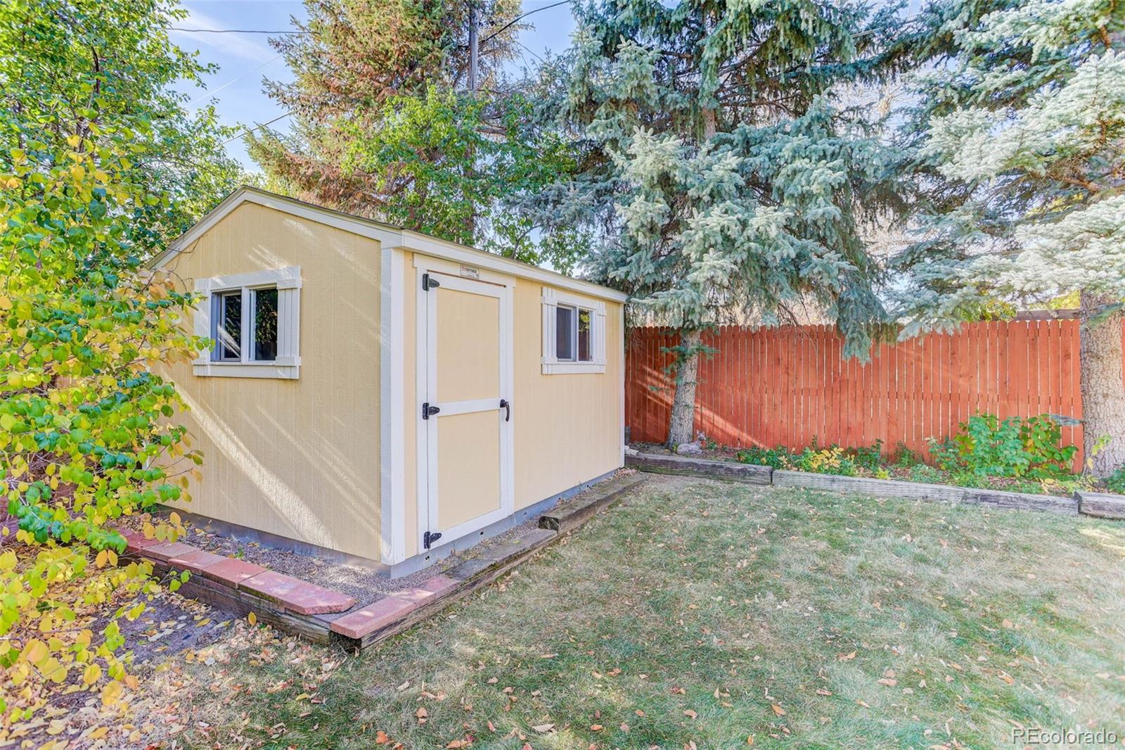 MLS Image #36 for 3359 s galena court,denver, Colorado