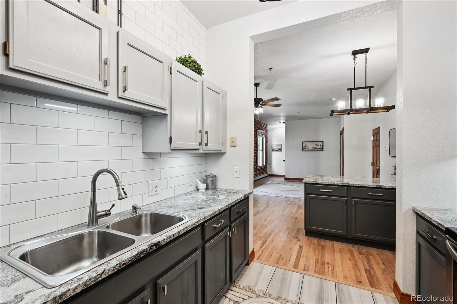 MLS Image #13 for 3249 w fairview place,denver, Colorado