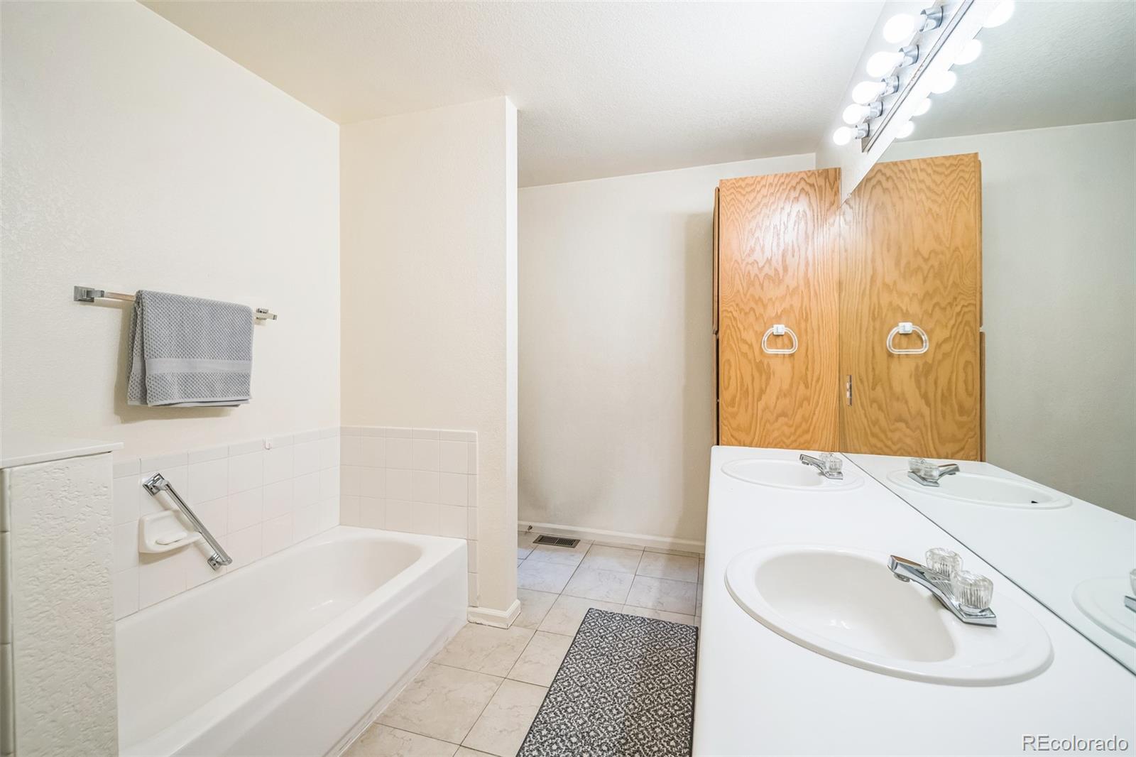 MLS Image #19 for 5136 w 68th avenue,westminster, Colorado