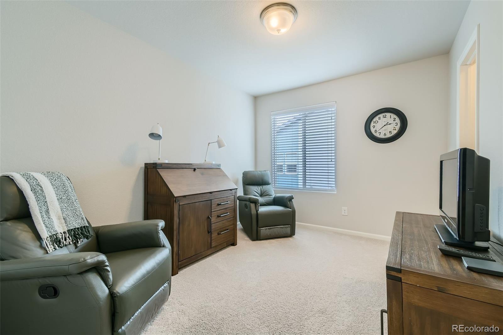 MLS Image #8 for 16139 e elk drive,denver, Colorado