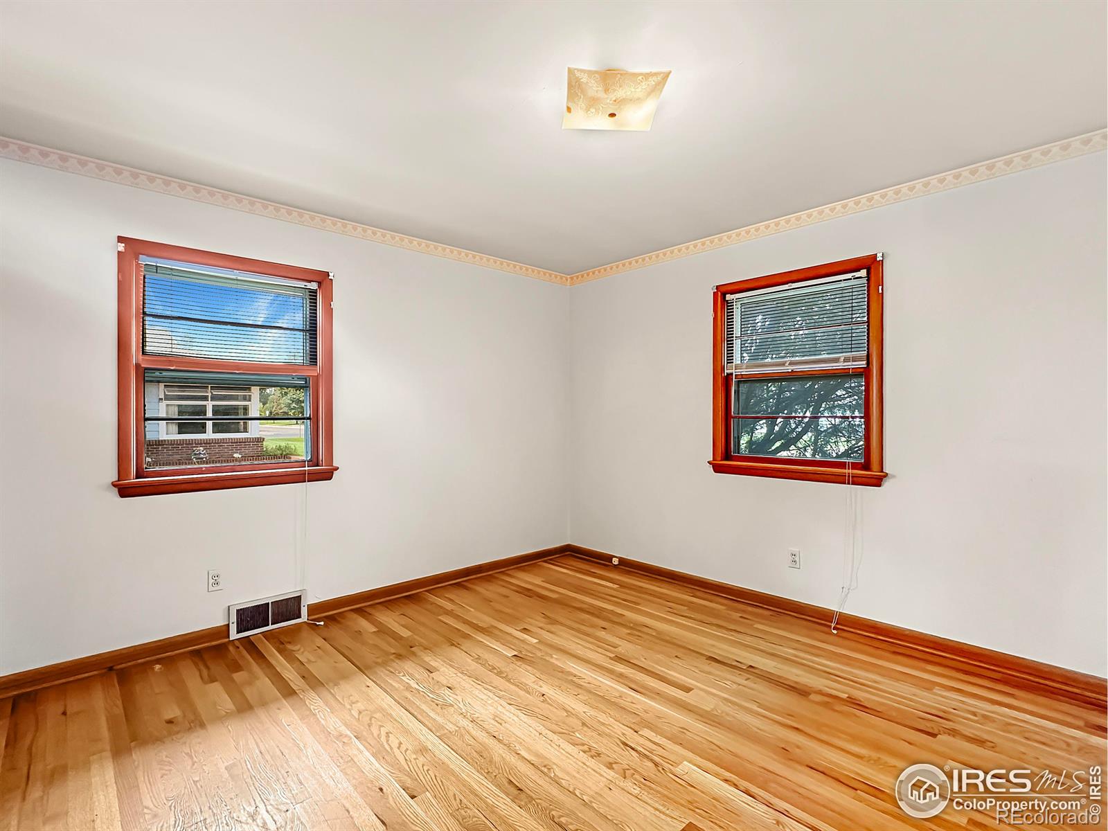 MLS Image #10 for 519  fairhurst street,sterling, Colorado