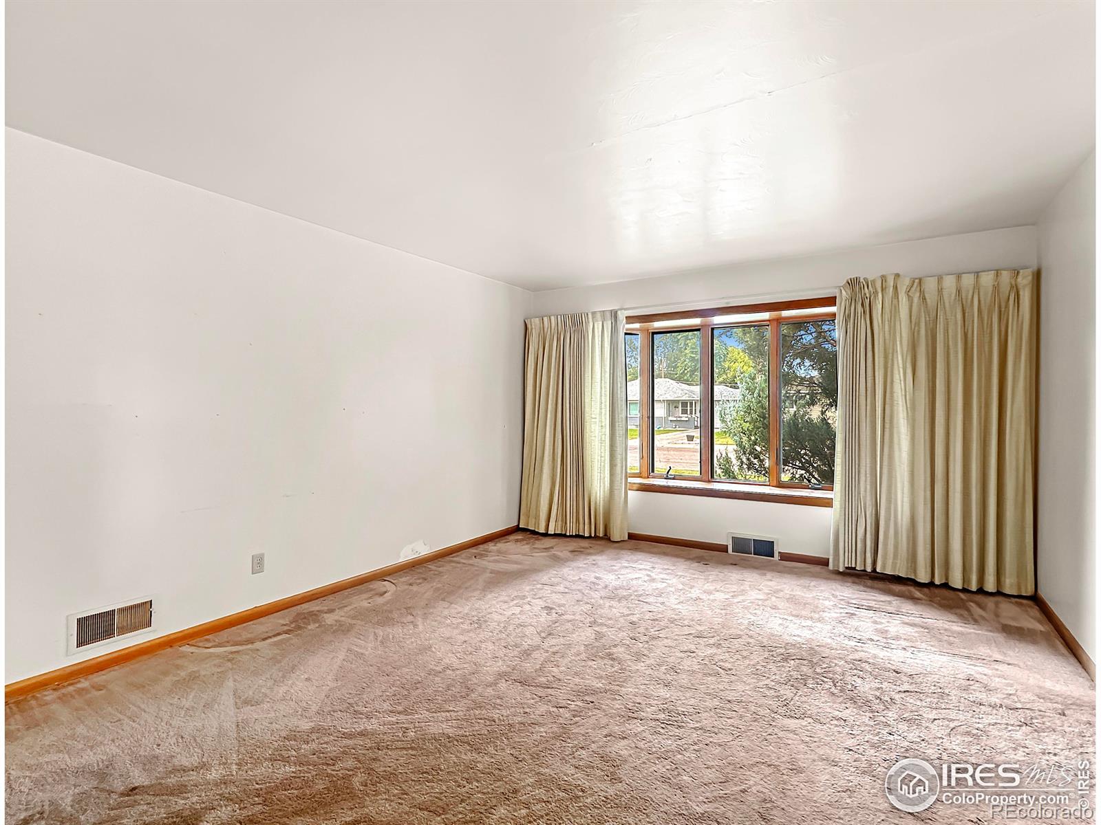 MLS Image #3 for 519  fairhurst street,sterling, Colorado