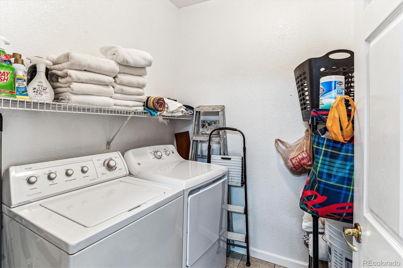 MLS Image #11 for 5704 n gibralter way,aurora, Colorado