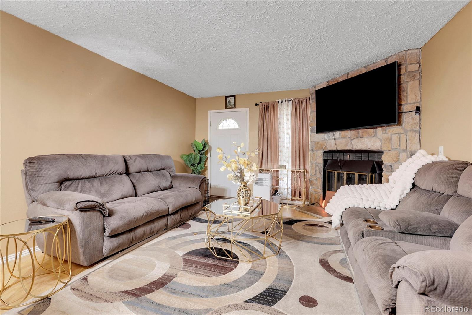 MLS Image #3 for 14363 e hawaii circle,aurora, Colorado