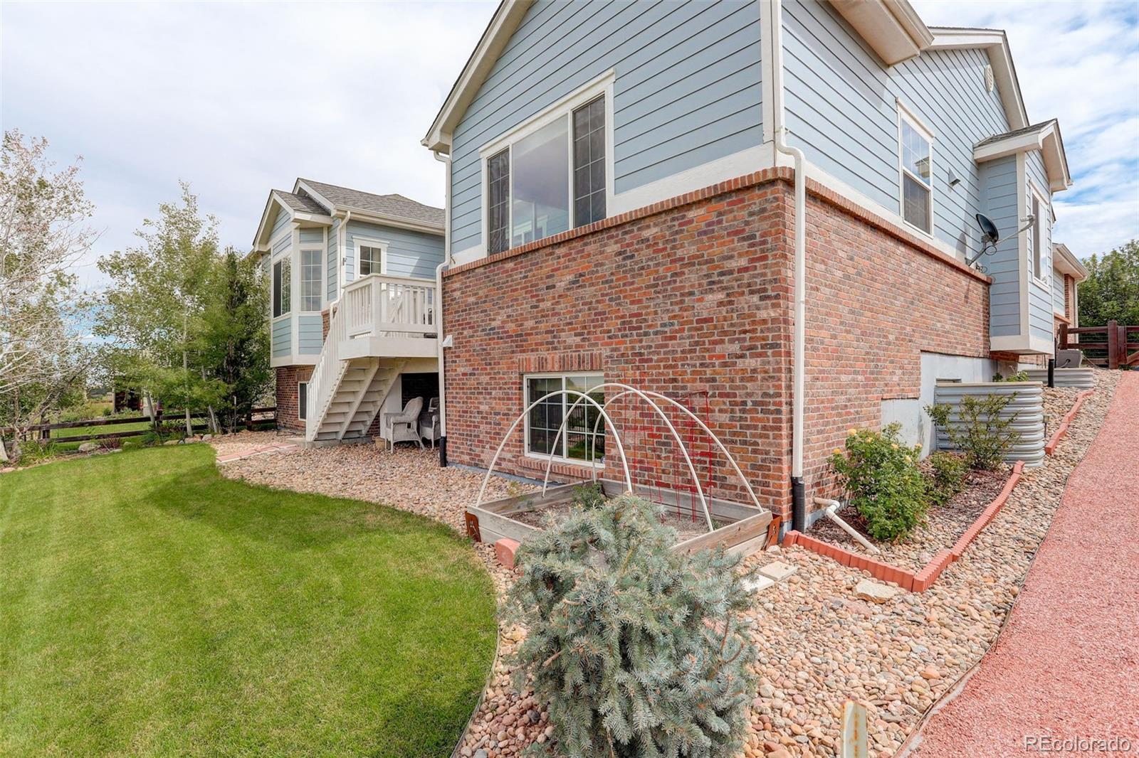 MLS Image #21 for 333 n de gaulle court,aurora, Colorado