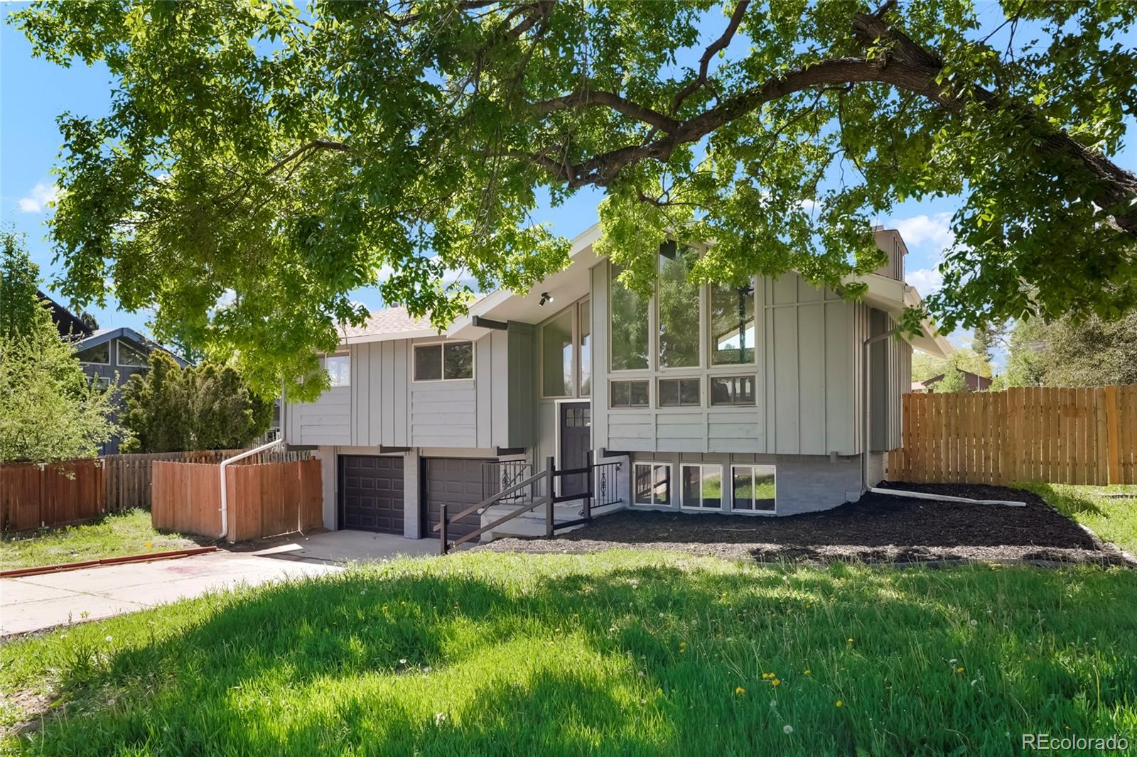 CMA Image for 10450 w virginia avenue,Lakewood, Colorado