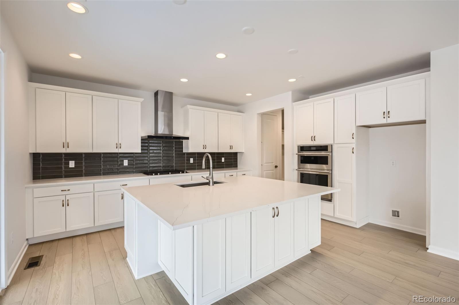 MLS Image #7 for 4439  hickory hill street,timnath, Colorado