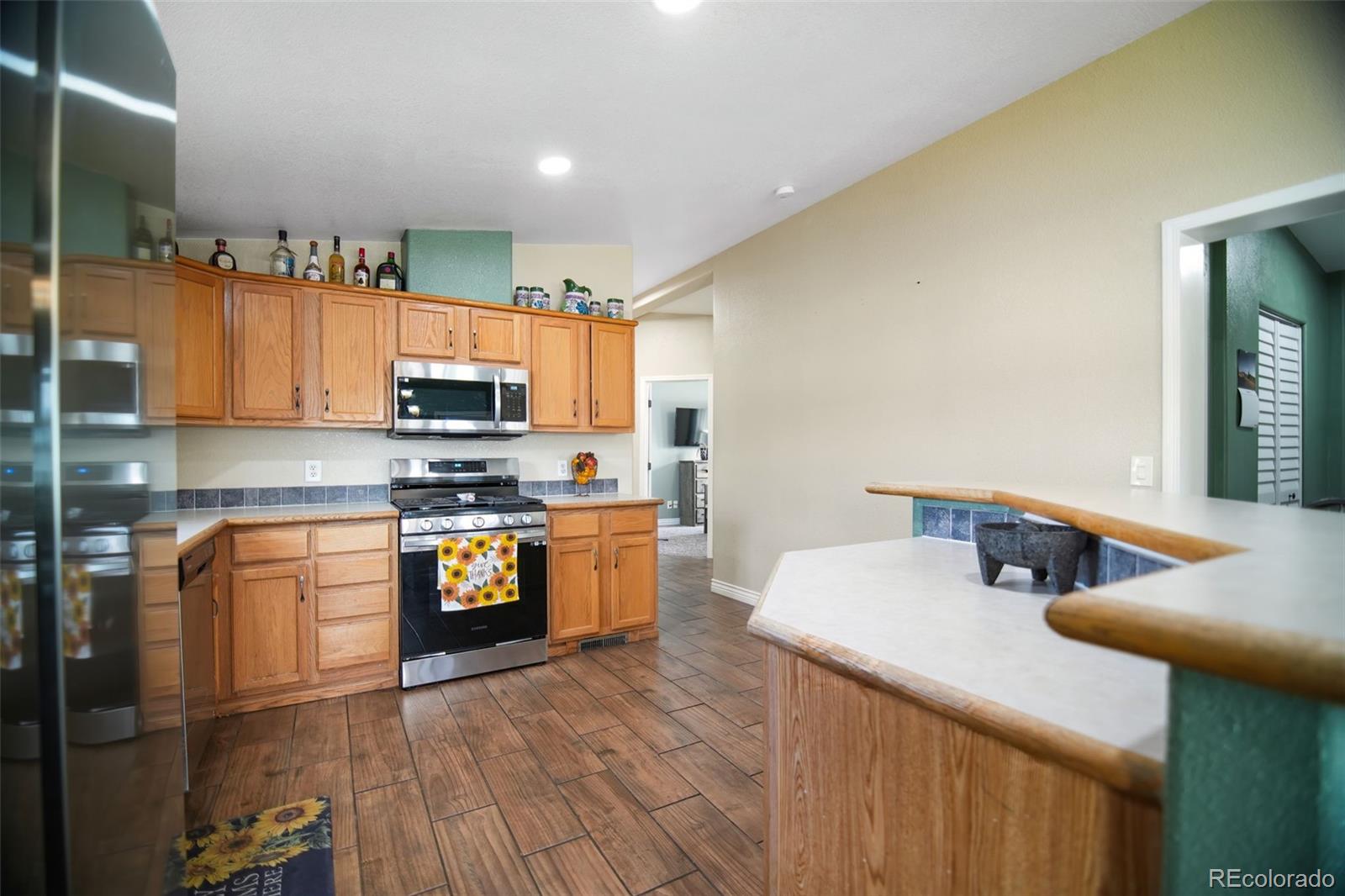 MLS Image #8 for 243  cherokee court,brighton, Colorado