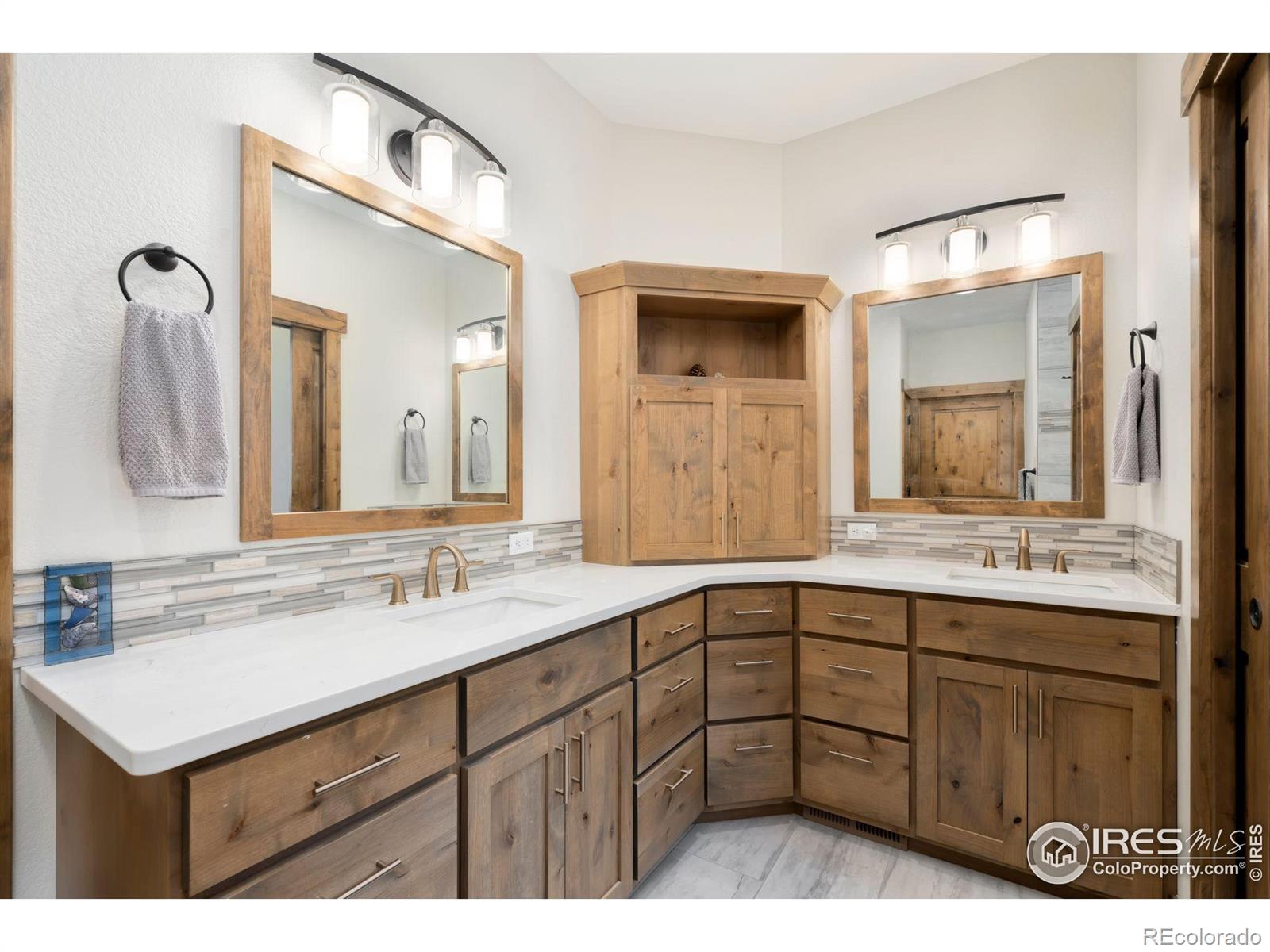 MLS Image #18 for 3284  danzante bay court,berthoud, Colorado