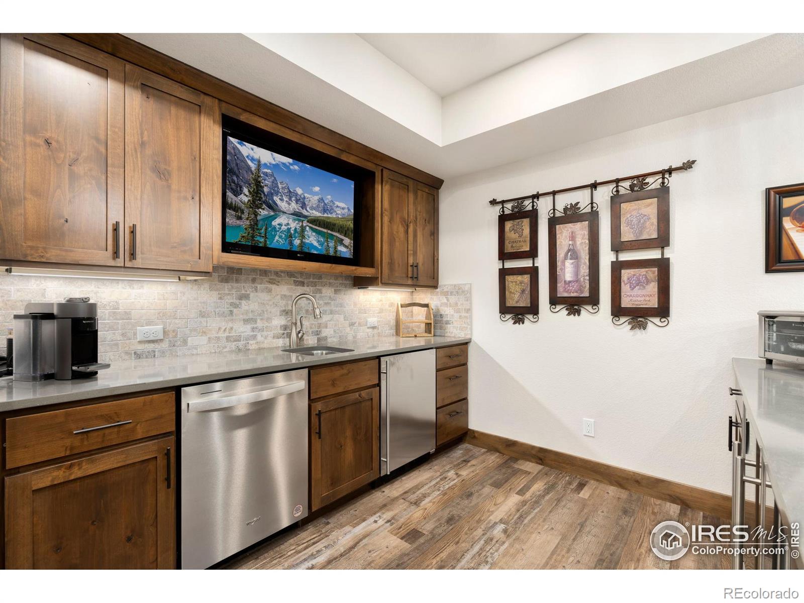 MLS Image #27 for 3284  danzante bay court,berthoud, Colorado