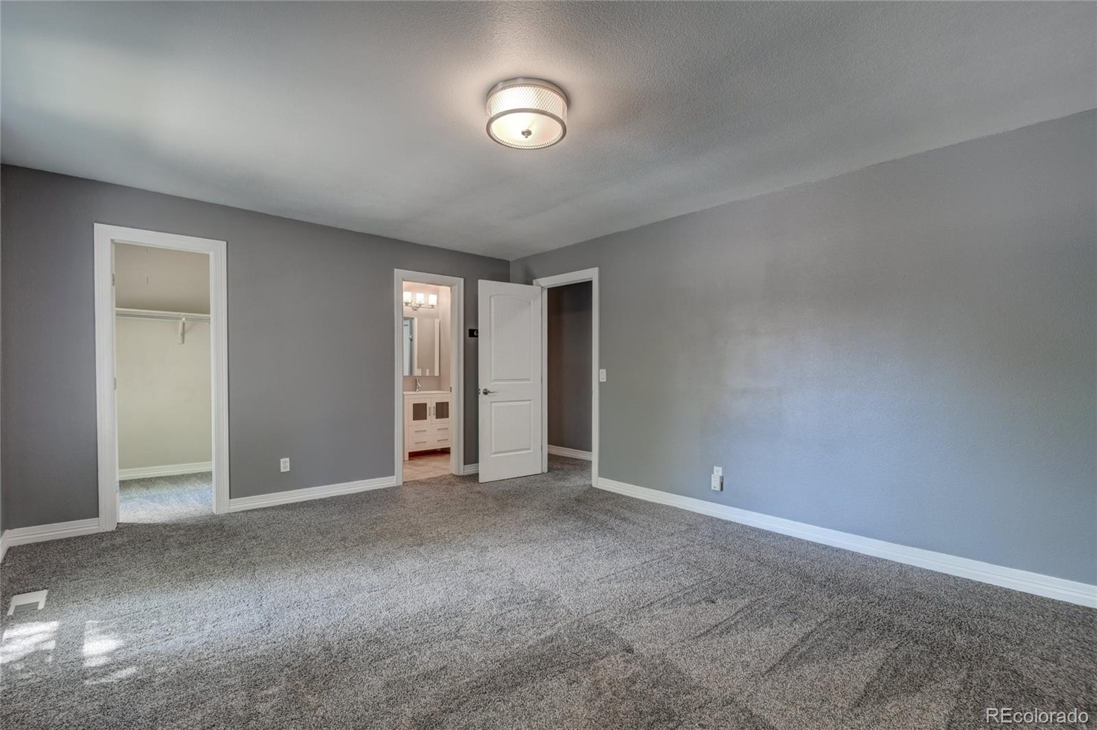 MLS Image #14 for 1723 s waco street,aurora, Colorado