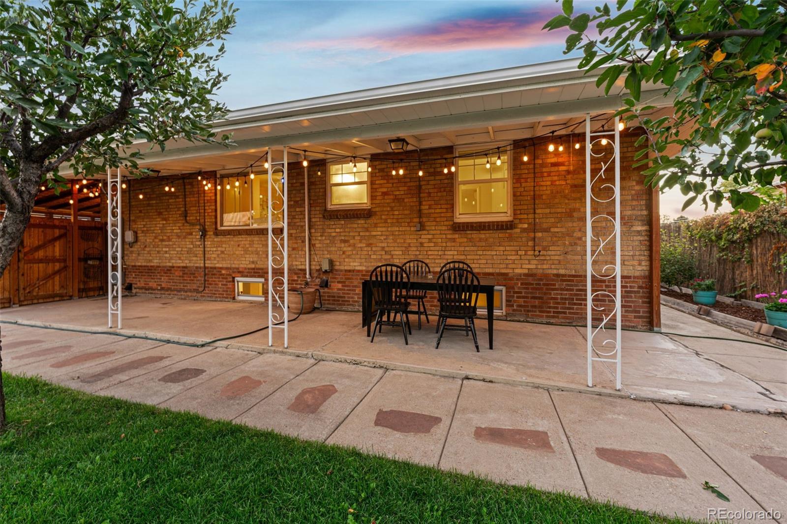 MLS Image #26 for 1310 s dale court,denver, Colorado