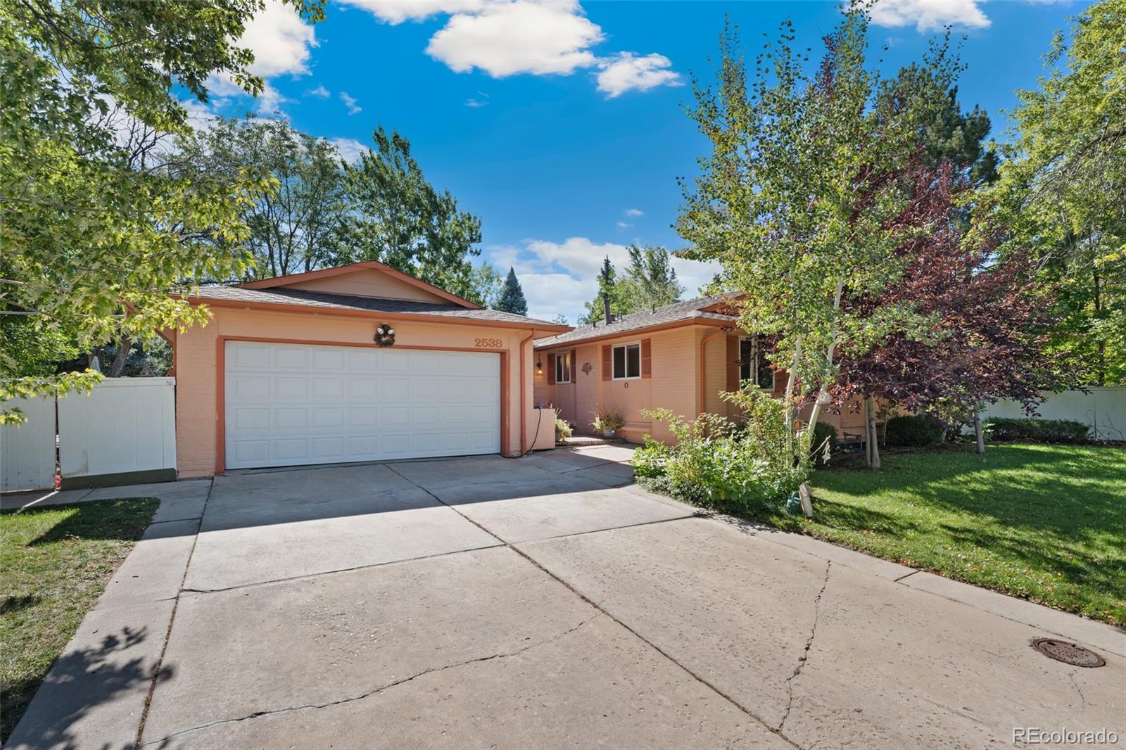 MLS Image #37 for 2538 s ames circle,lakewood, Colorado