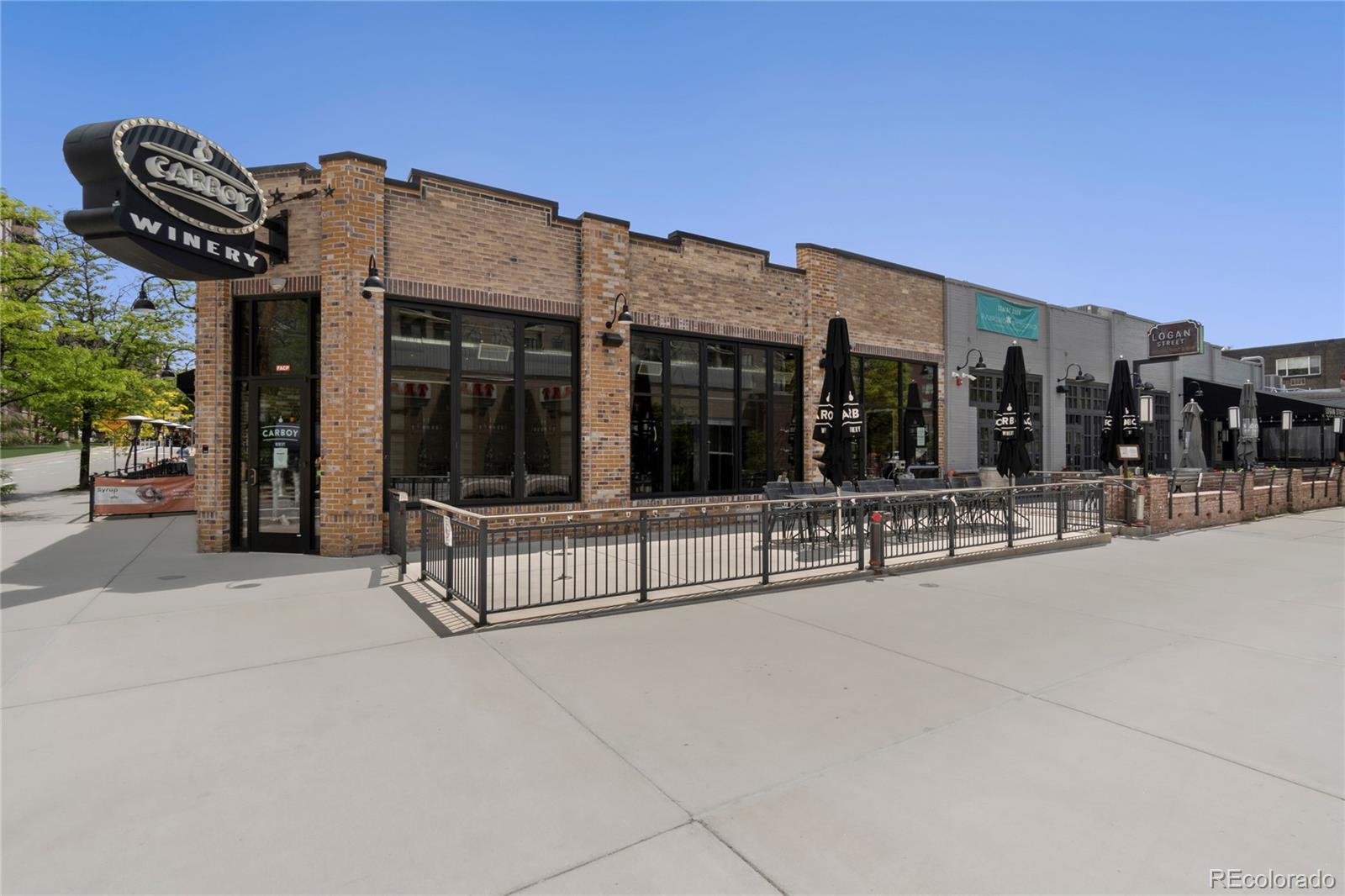 MLS Image #21 for 656 n logan street,denver, Colorado