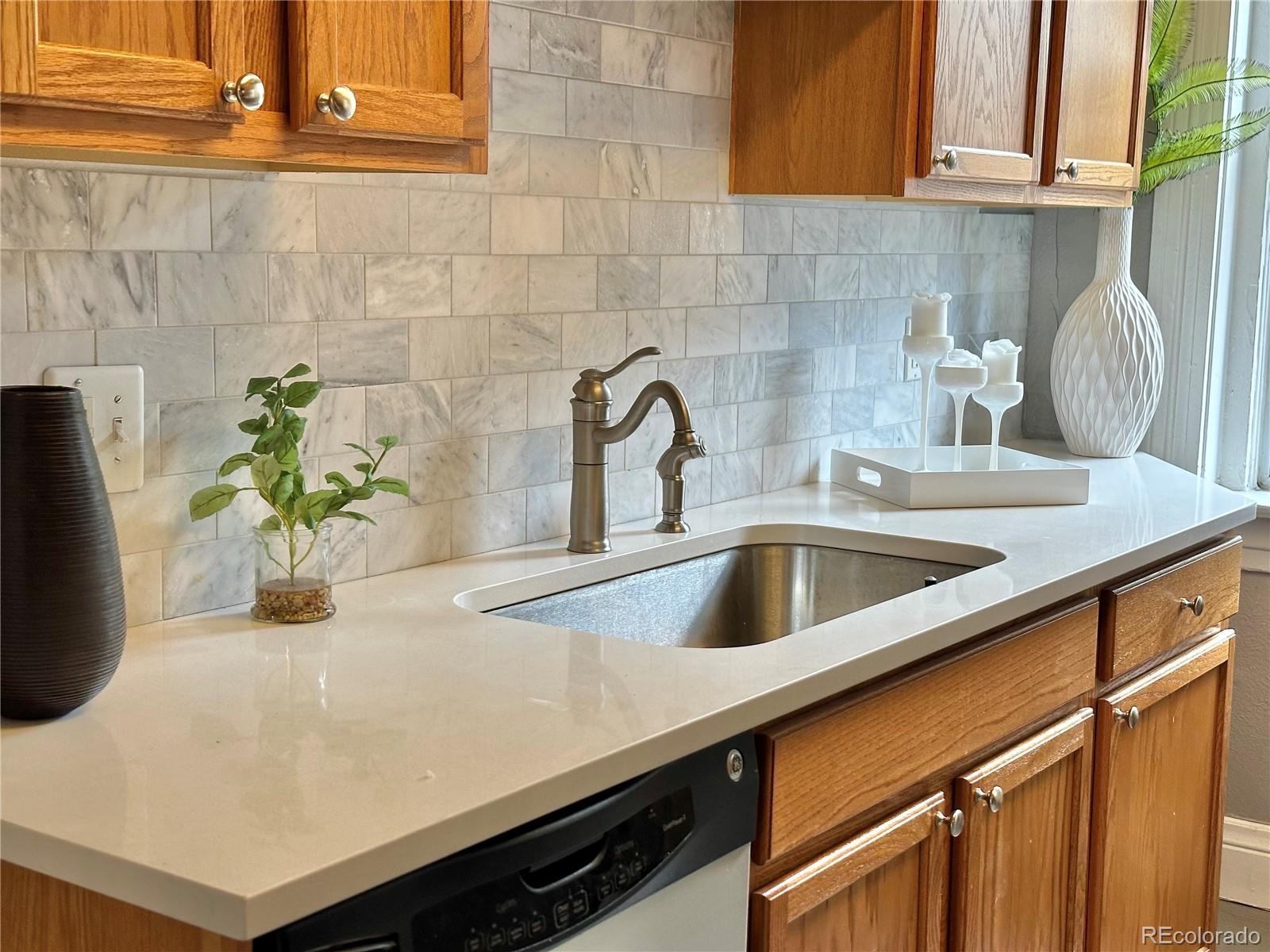 MLS Image #3 for 713  27th street,denver, Colorado