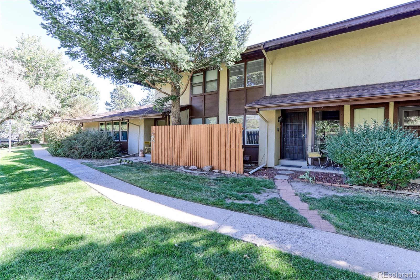 MLS Image #2 for 15125 e jefferson place,aurora, Colorado