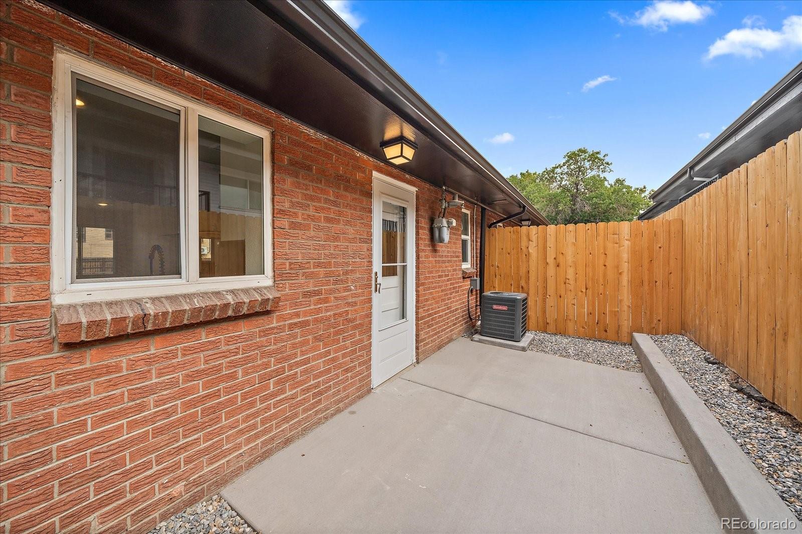 MLS Image #13 for 3738 n eliot street,denver, Colorado