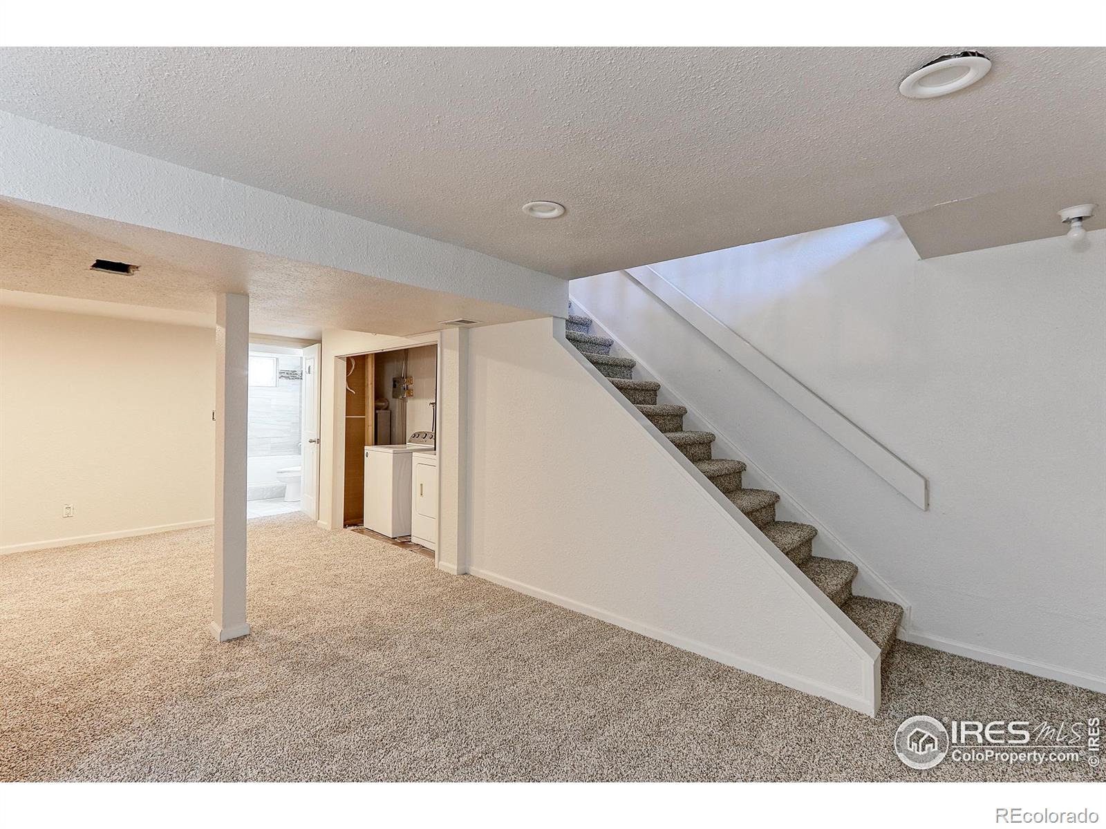 MLS Image #12 for 15125 e jefferson place,aurora, Colorado