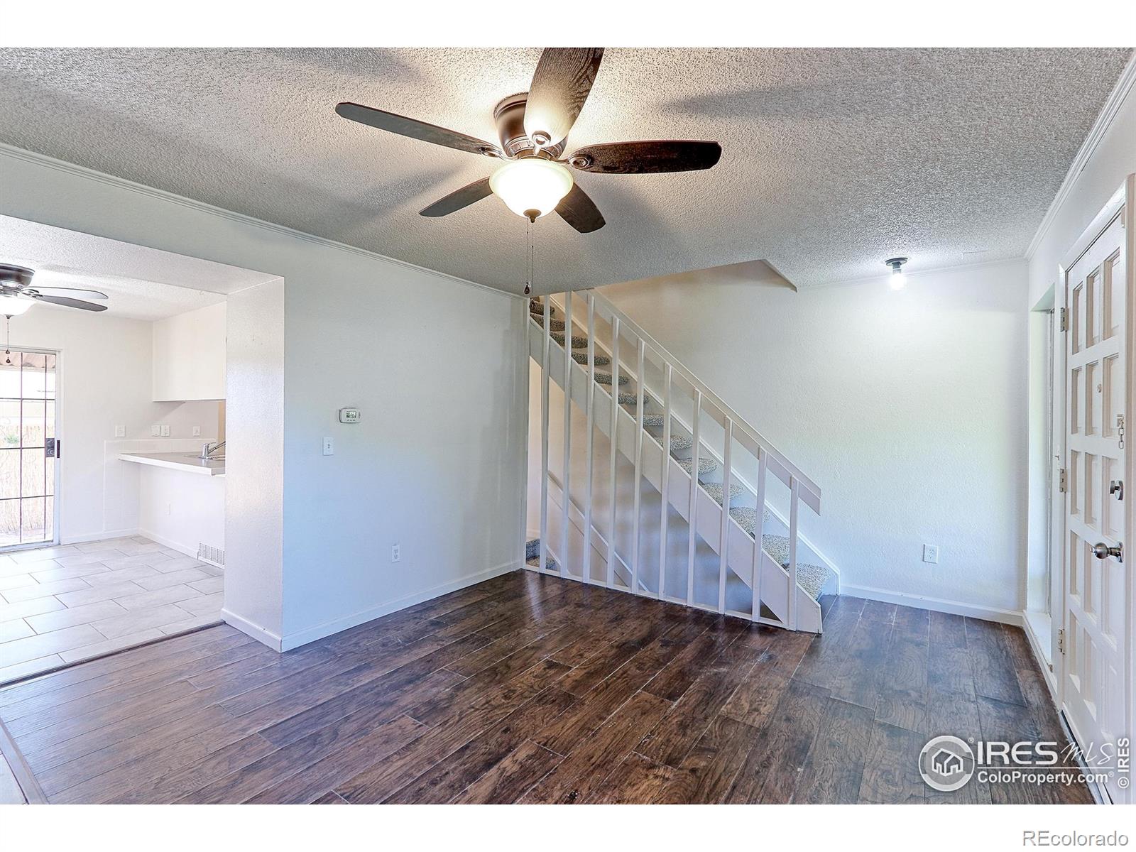 MLS Image #4 for 15125 e jefferson place,aurora, Colorado