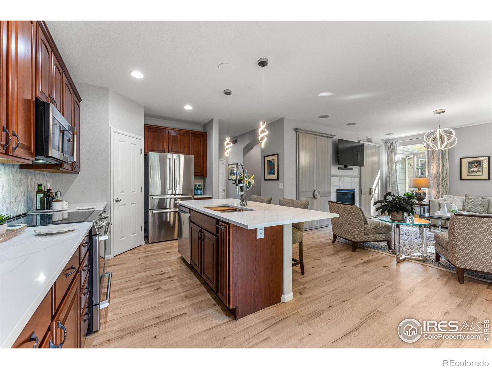 MLS Image #11 for 13271  heart lake way,broomfield, Colorado