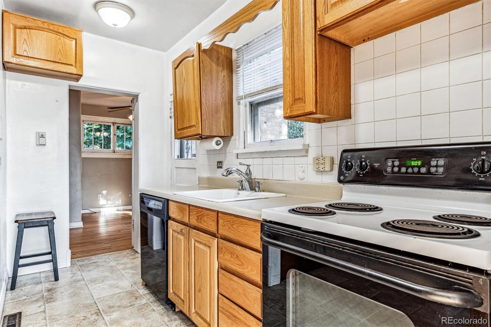 MLS Image #15 for 3722  meade street,denver, Colorado