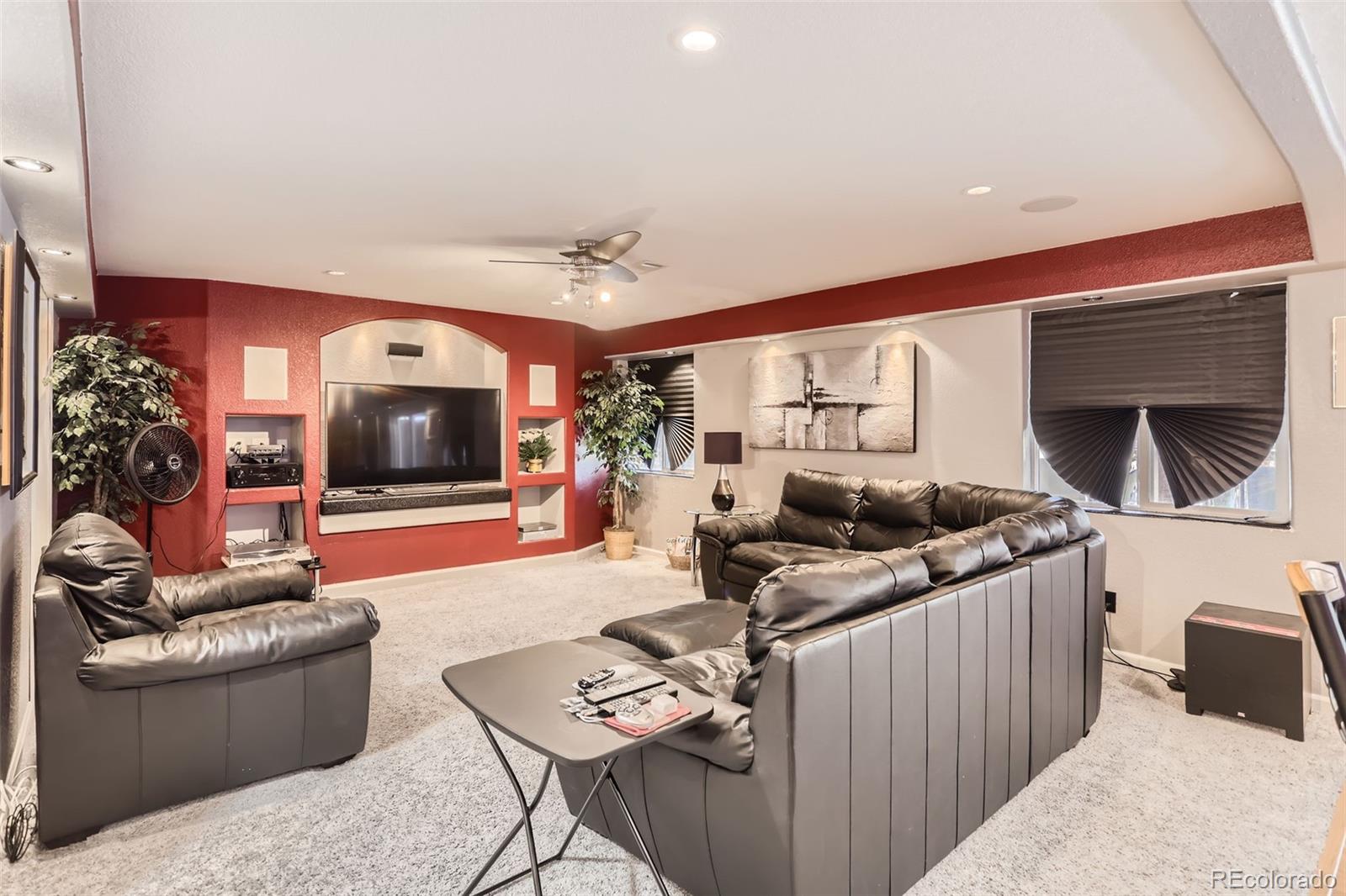 MLS Image #26 for 20363 e 48th place,denver, Colorado