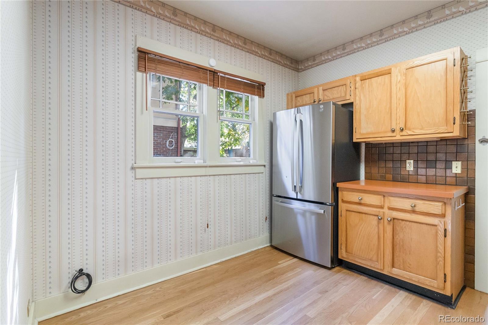 MLS Image #13 for 875 s high street,denver, Colorado