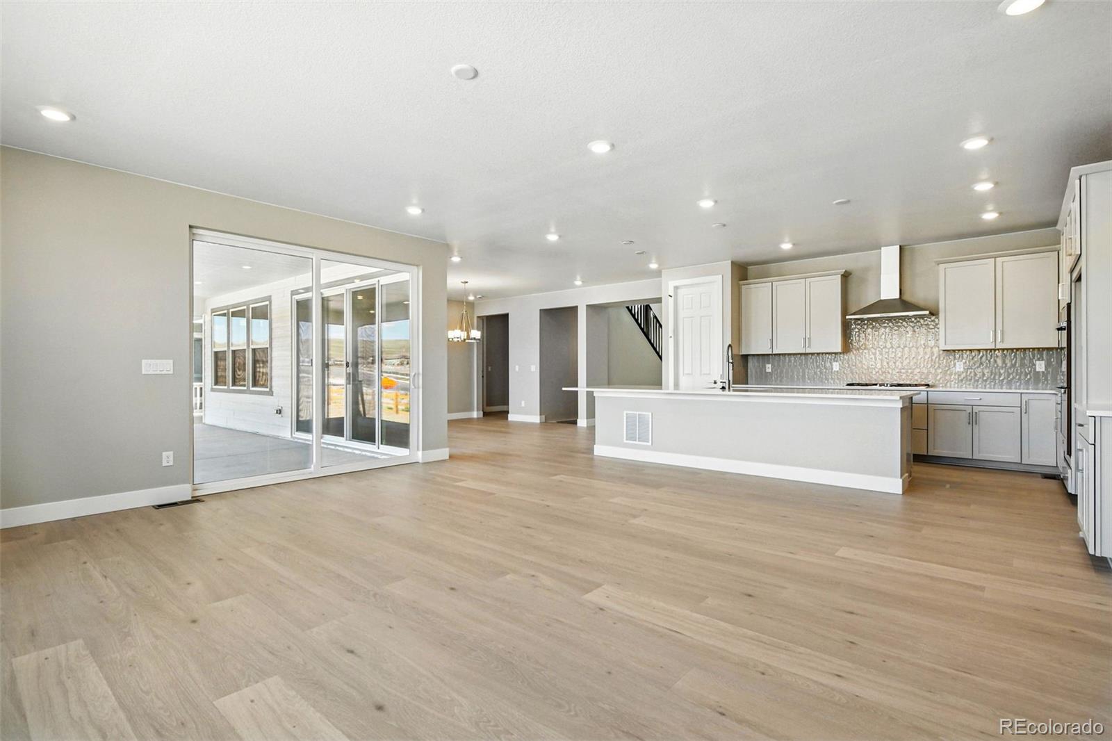 MLS Image #6 for 9329  russell circle,arvada, Colorado