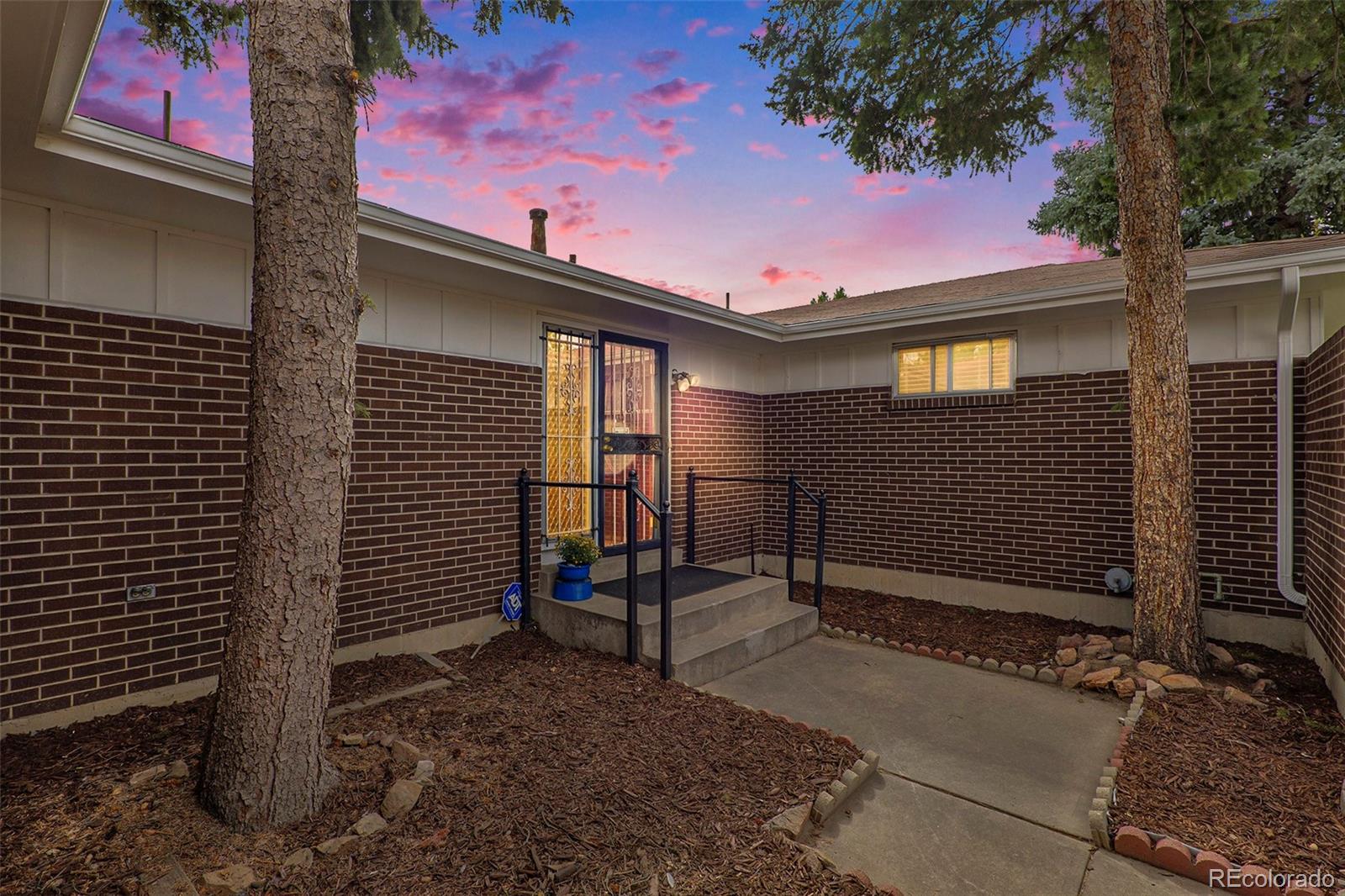 MLS Image #23 for 12950 e 48 avenue,denver, Colorado