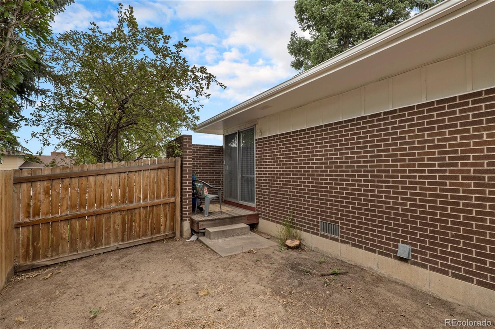 MLS Image #26 for 12950 e 48 avenue,denver, Colorado