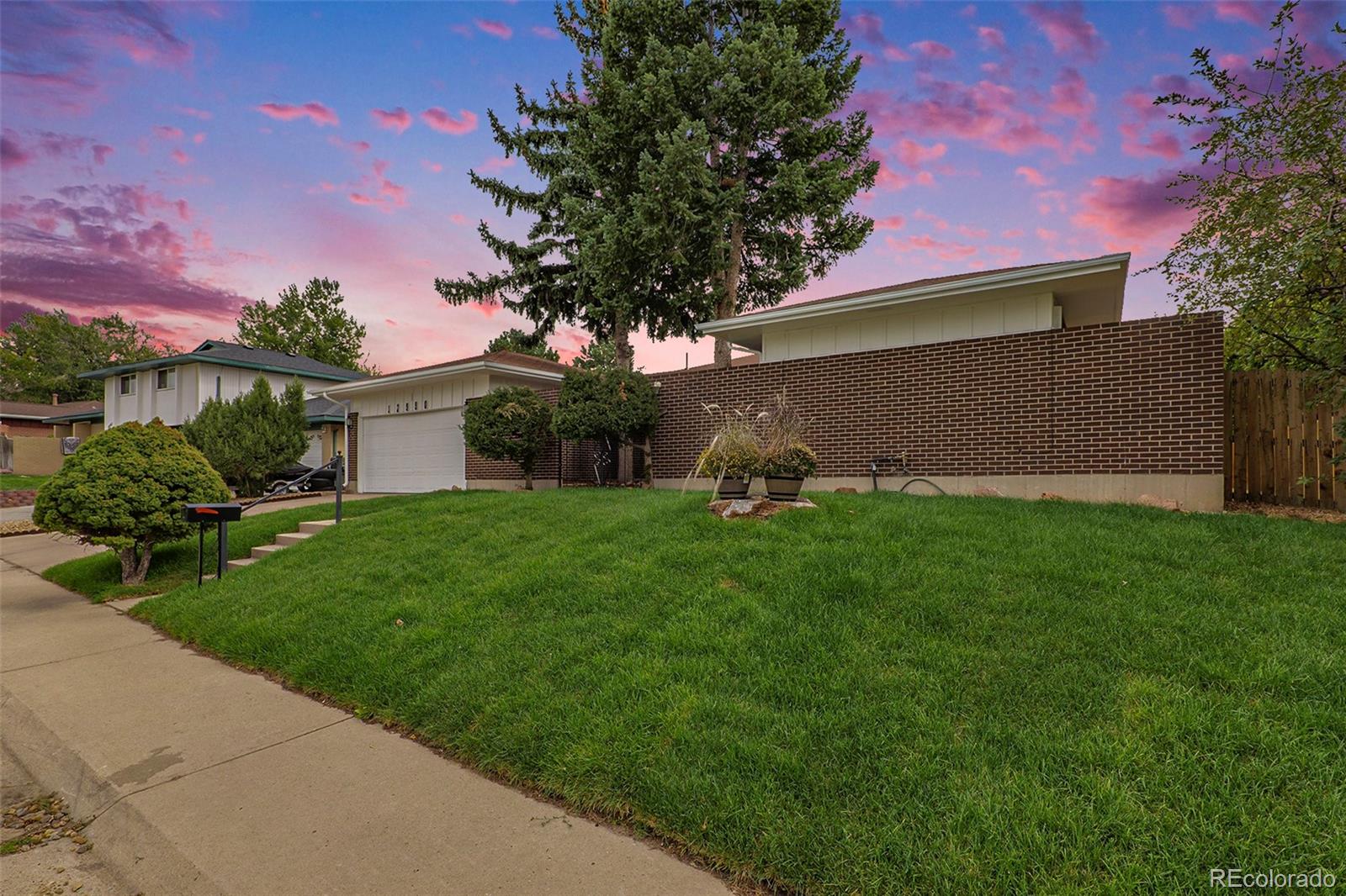 MLS Image #27 for 12950 e 48 avenue,denver, Colorado