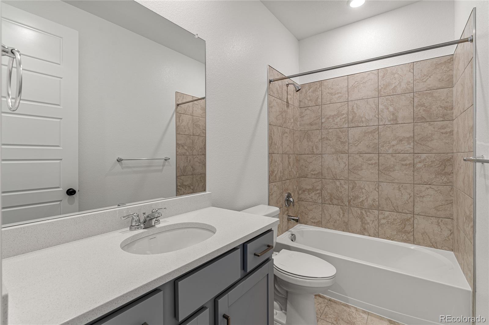 MLS Image #15 for 9314  quartz street,arvada, Colorado